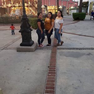 Meet your Posher, Kenia